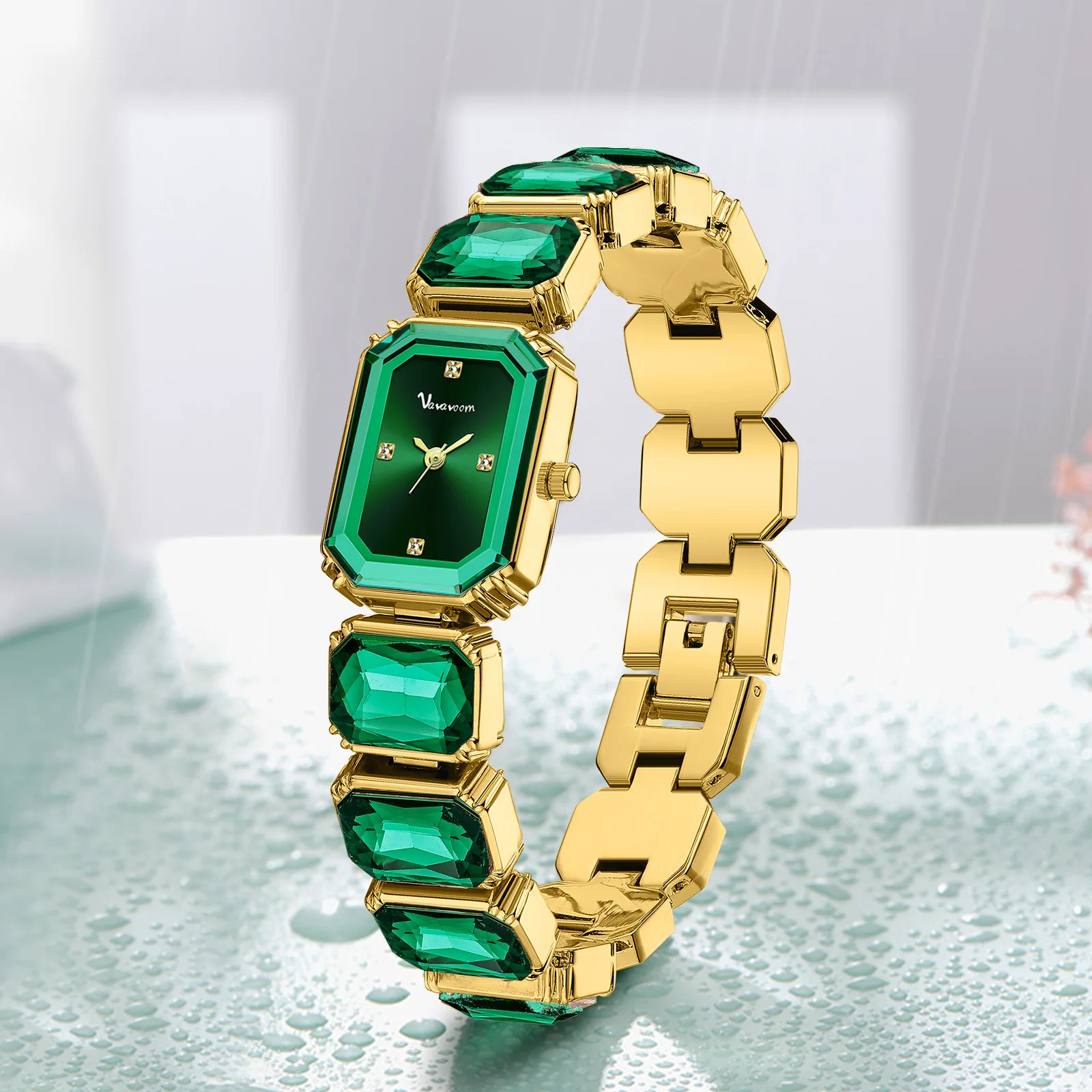 Luxury Diamond-Fashionable Women's Square Quartz Watch