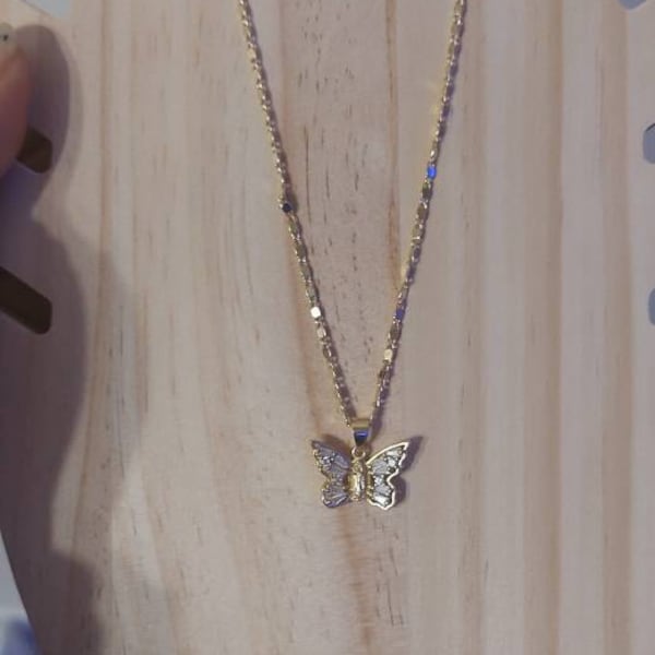 Butterfly Necklace（Virgencita Necklace）