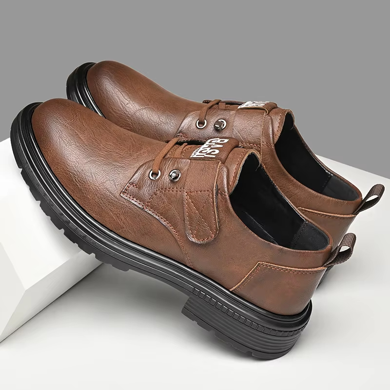 Retro British style trendy versatile men's casual leather shoes