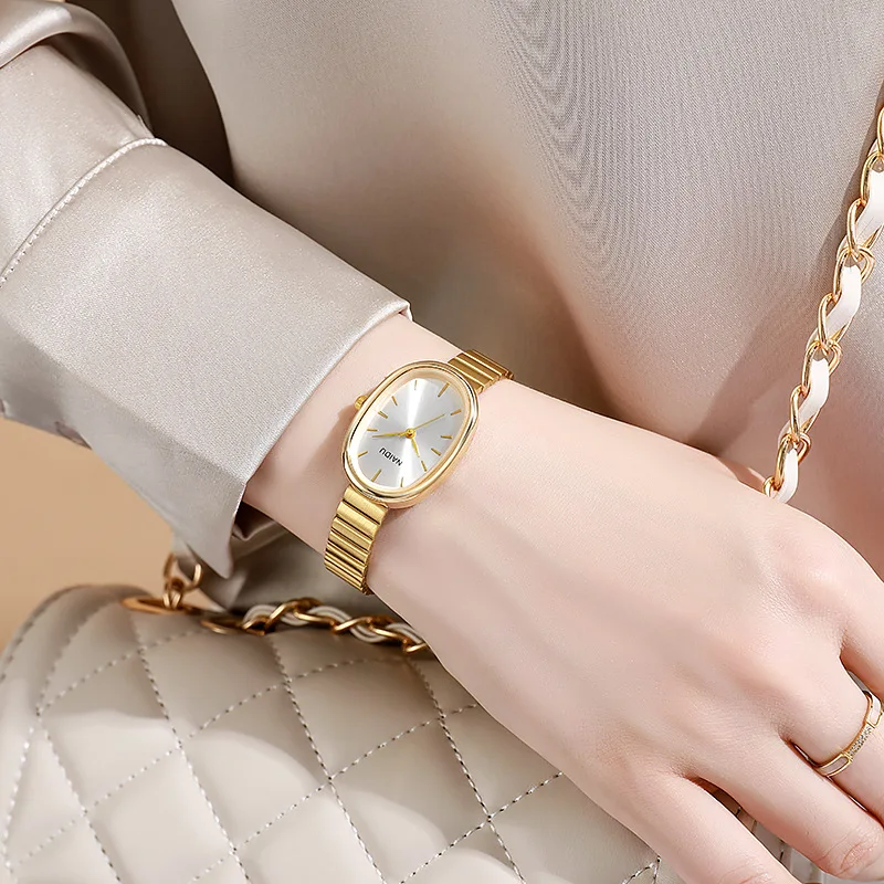 Luxury Women Quartz Watch