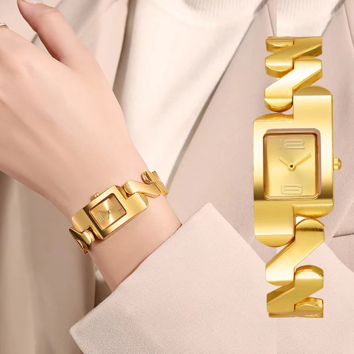 Vintage Style Square Quartz Watch