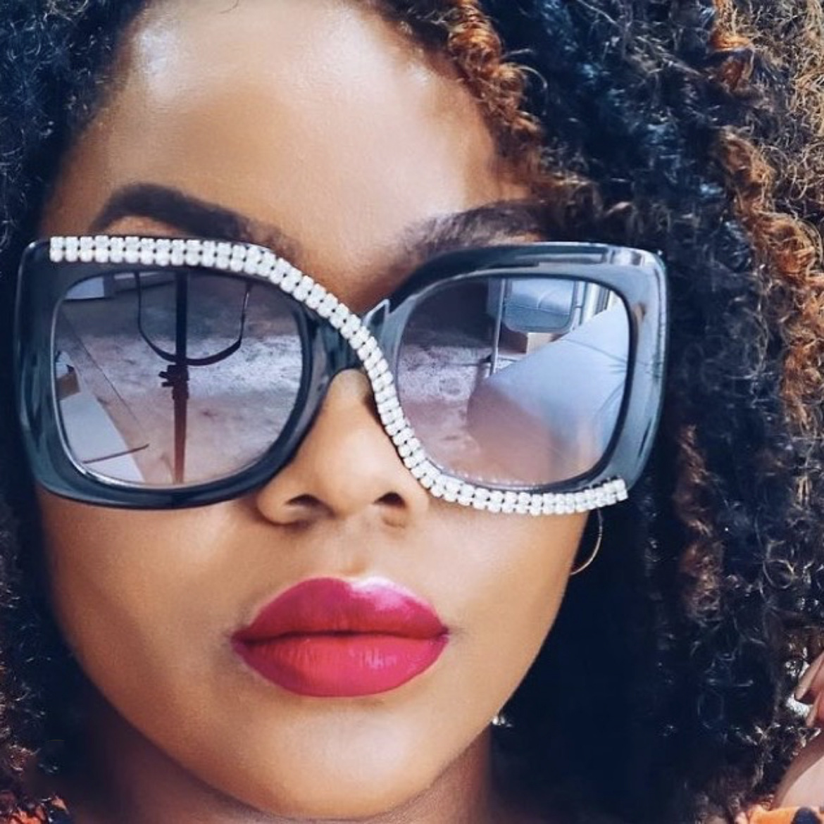 Retro square S-shaped diamond-encrusted sunglasses